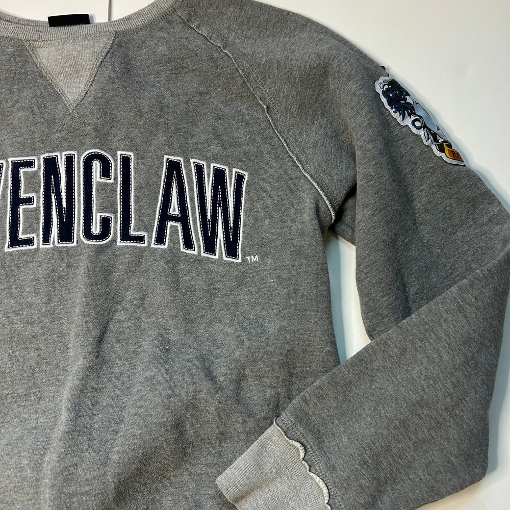 Wizarding World of Harry Potter Ravenclaw Sweatshirt Adult Small - Picture 3 of 9